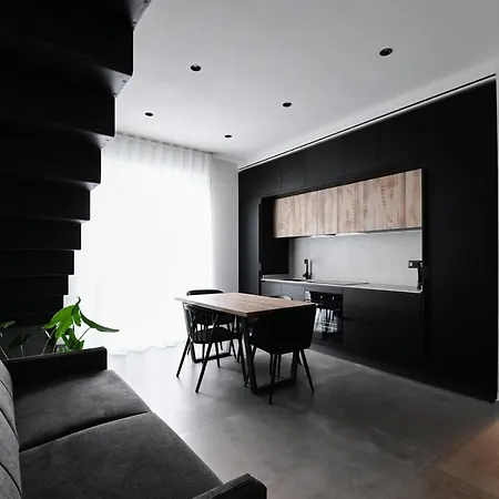 Le Marin Contemporary *