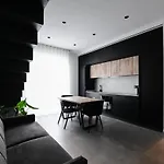 Le Marin Contemporary *
