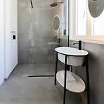 Le Marin Contemporary