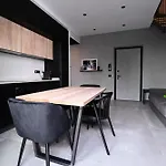 Le Marin Contemporary *