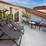 Le Marin Contemporary דירה צ'יביטאנובה מארקה